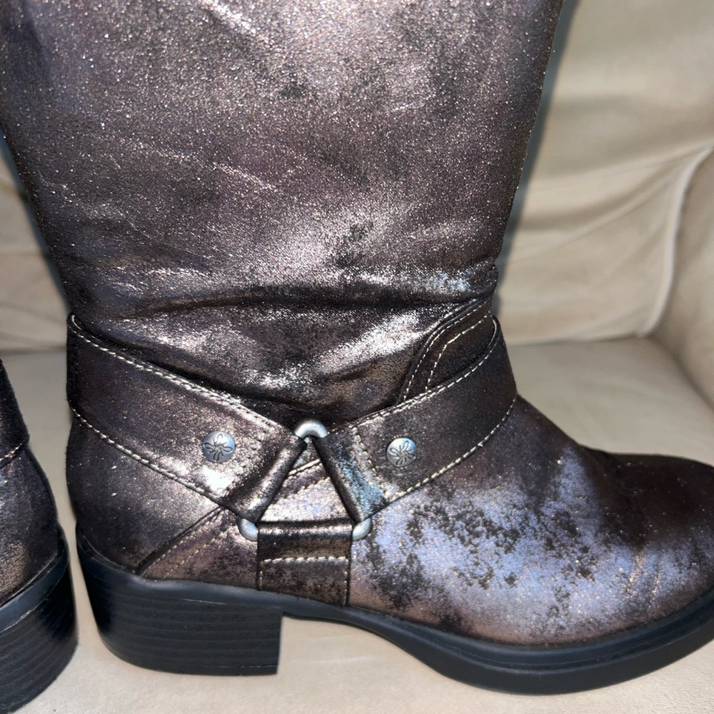 Simply Vera Wang Boots - Picture 11 of 14